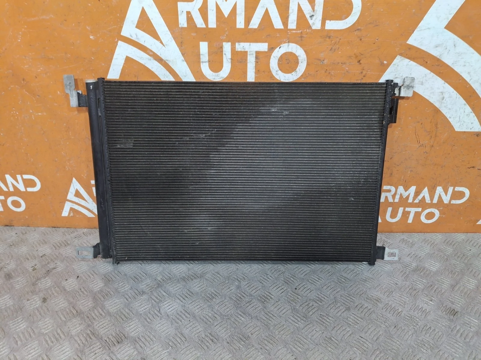 Радиатор кондиционера Audi Q7 2015-нв 4M