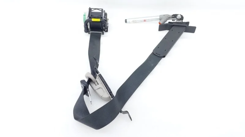 Ремень безопасности пиропатроном Nissan X-Trail 2016 T32