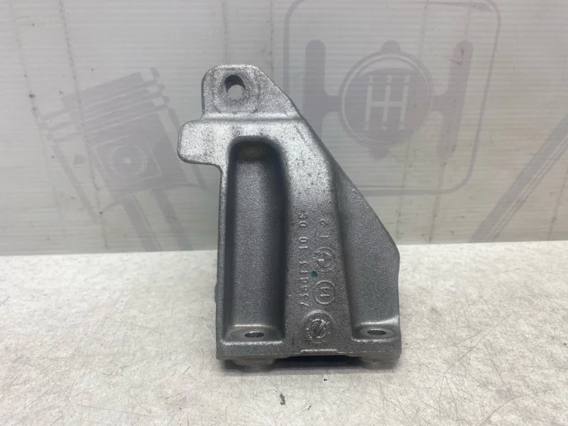 Кронштейн двигателя правый BMW 1 F20