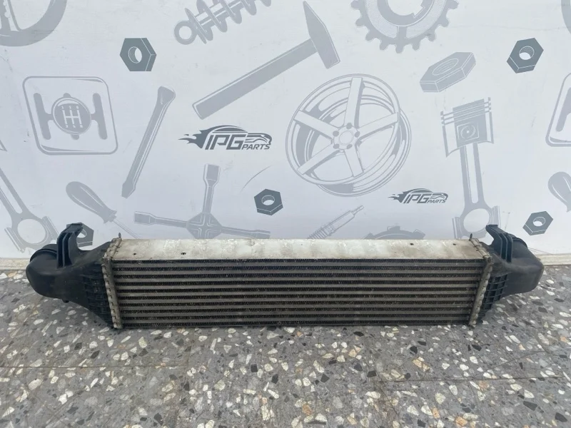 Интеркулер Mercedes-benz 2016 W246