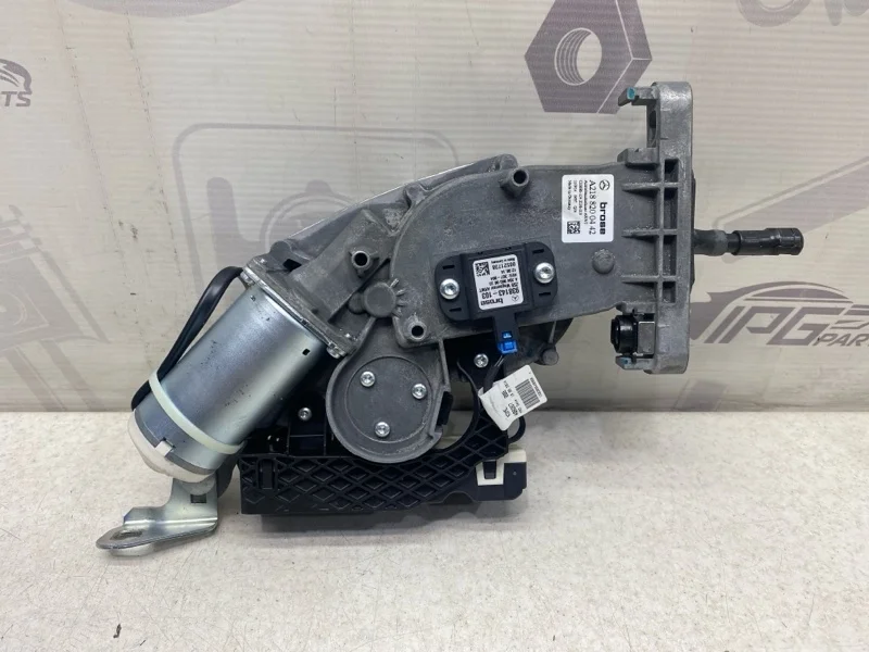 Привод крышки багажника Mercedes-benz CLS 2014 X218