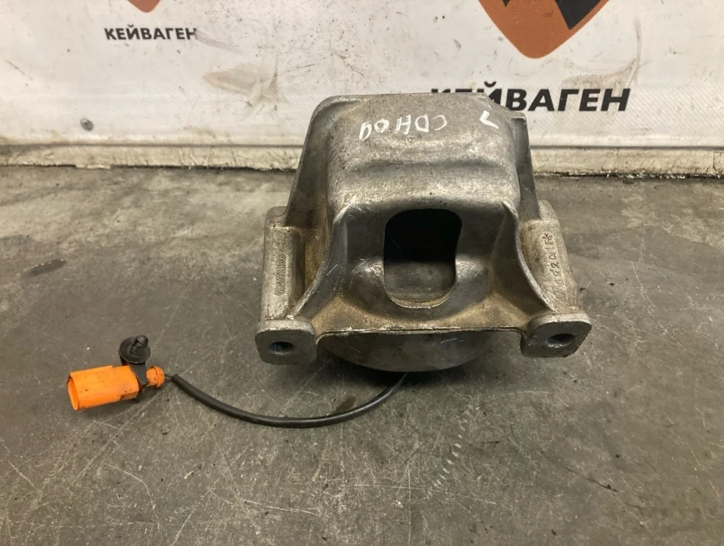 Подушка двигателя Audi A4 2013 B8