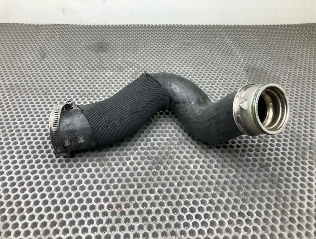 Патрубок интеркулера Audi Q7 2008 4L