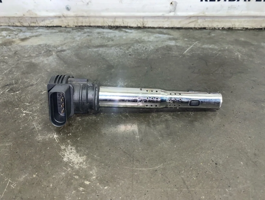 Катушка зажигания Volkswagen Passat B6