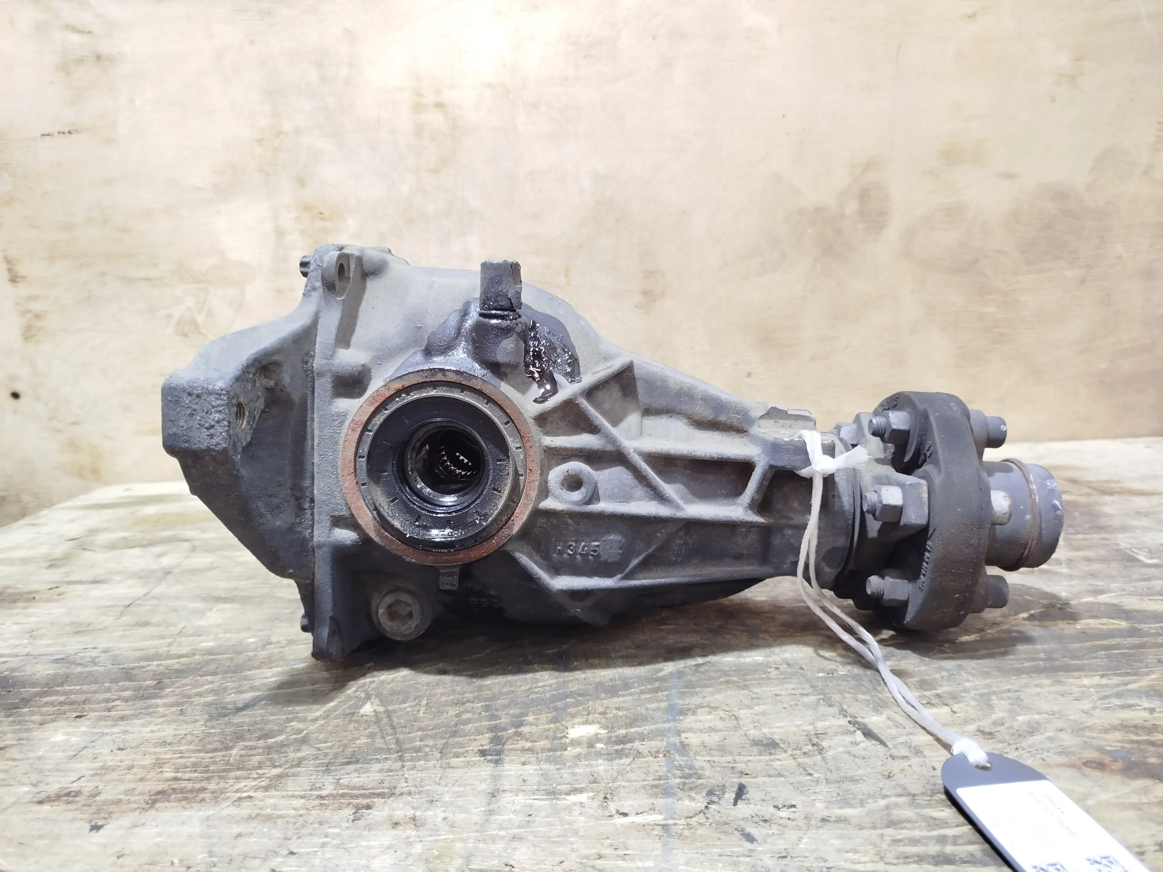 РЕДУКТОР MERCEDES-BENZ ... 274.920 276.820 276.957 642.961 651.912 C-CLASS E-CLASS GLK-CLASS ... S204 S212 W204 W212 X204 ЗАДНИЙ 1:3.07 2WD 4WD A2043500614 KE640Z