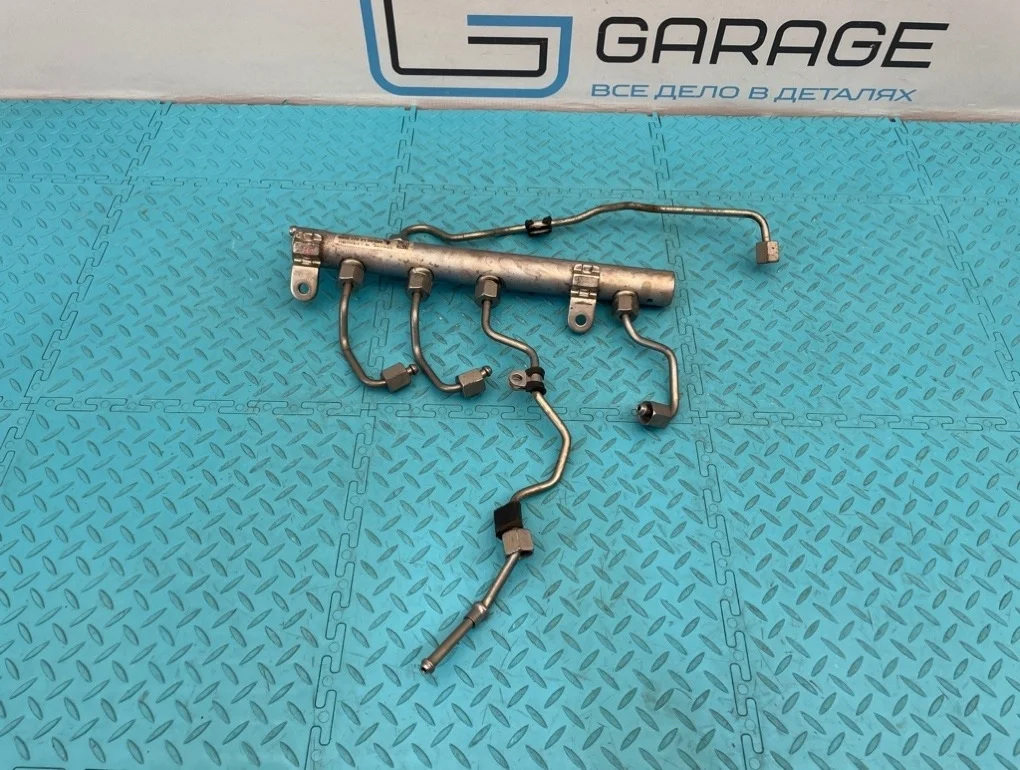 Рампа топливная Mercedes-Benz Gl-Class 2011 A6420702195 X164 642.820 3.0, левая