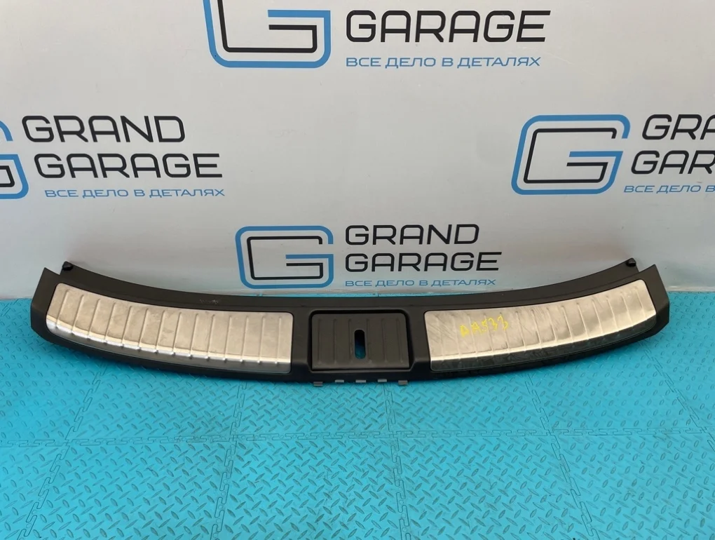 Накладка багажника Infiniti Fx35 2010 849921CA0B S51 VQ35HR 3.5