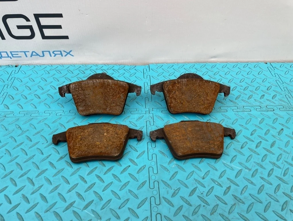Колодки тормозные Volvo Xc90 2009 30793093 C B6324S 3.2, задние
