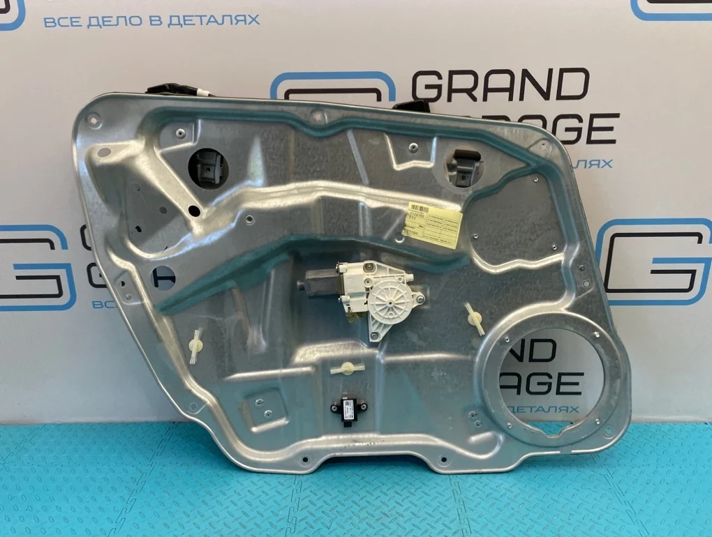 Стеклоподъемник Mercedes-Benz Gl-Class 2011 A1647201579 X164 642.820 3.0, передний левый