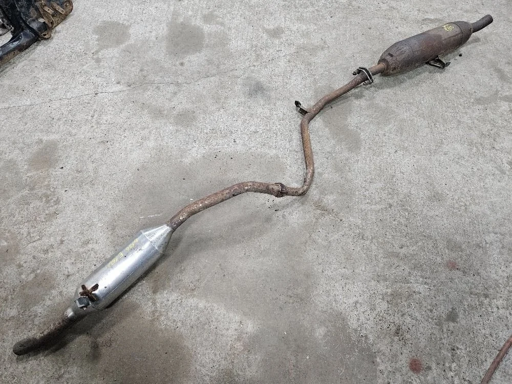 Глушитель основной Toyota Corolla X (2006—2010) б.у