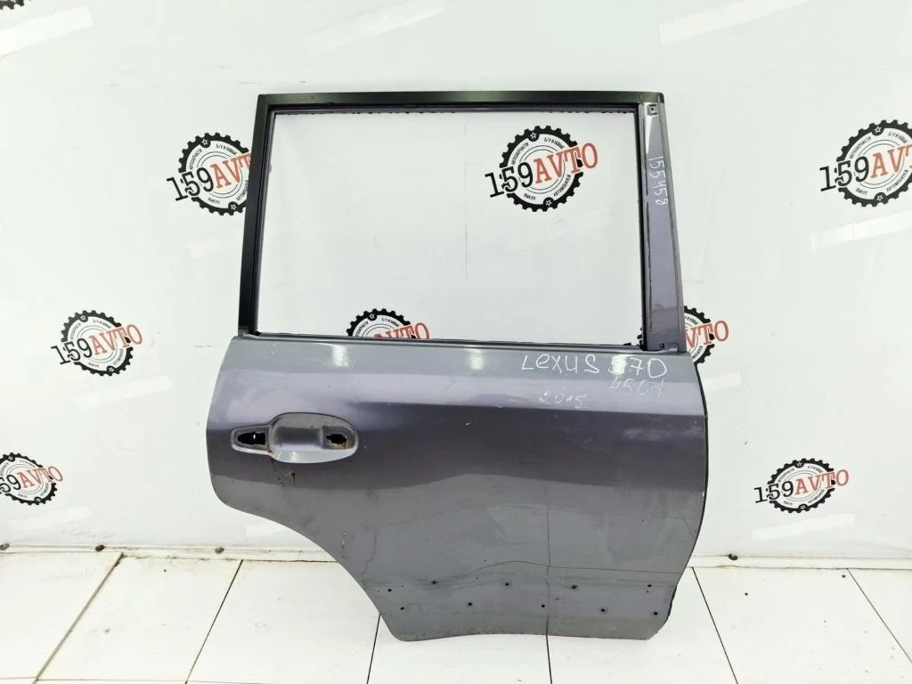 Дверь задняя правая Lexus LX570 J200