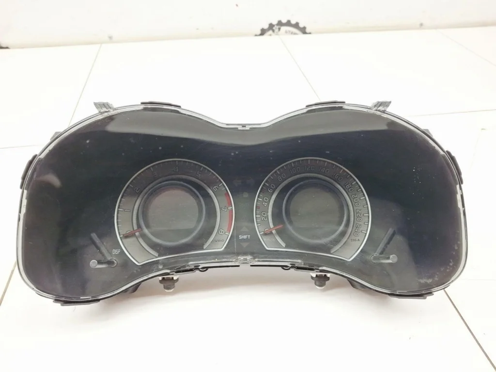 Панель приборов Toyota Corolla 2008 E150