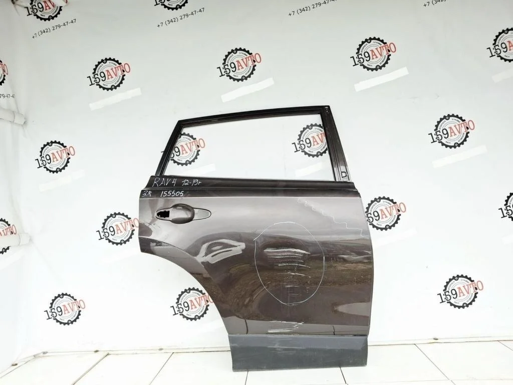 Дверь задняя правая Toyota RAV4 A40