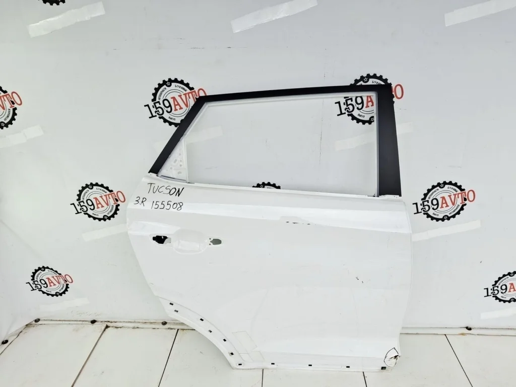 Дверь задняя правая Hyundai Tucson 3 TL