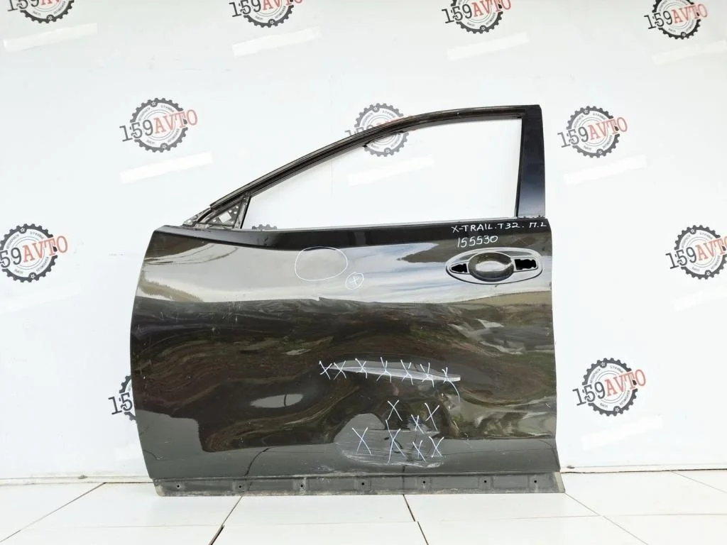 Дверь передняя левая Nissan X-Trail T32