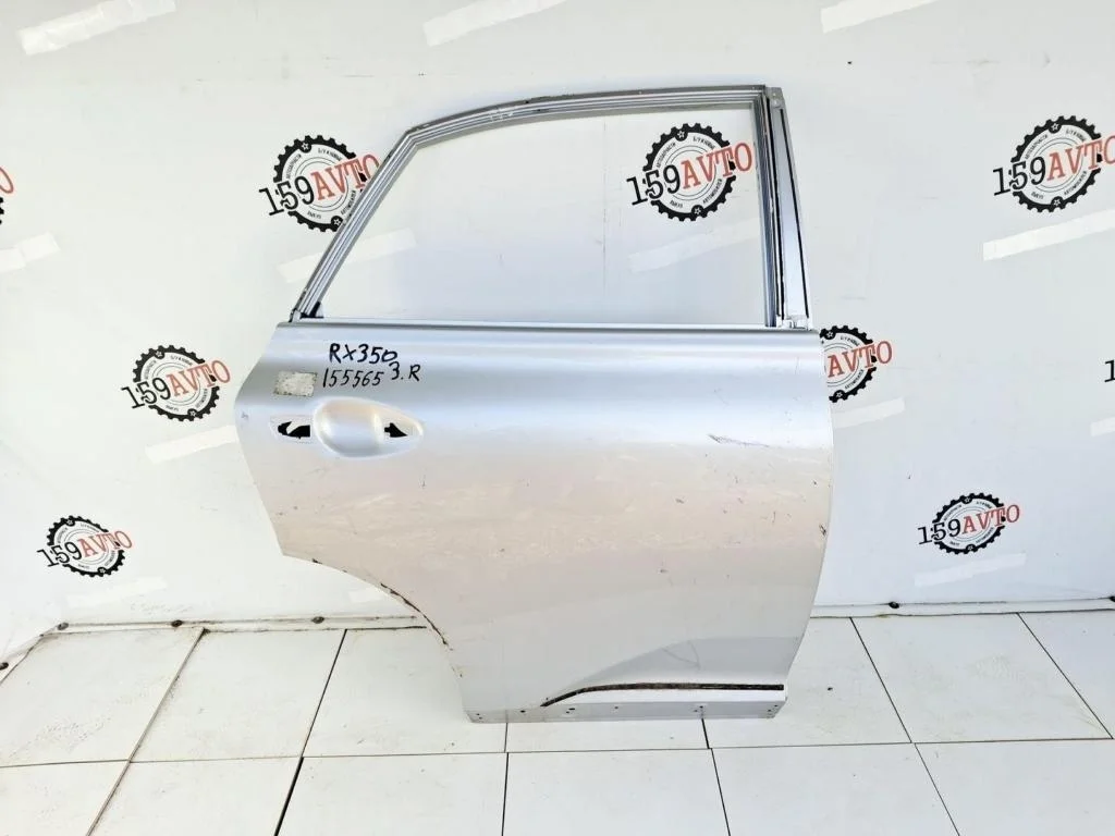 Дверь задняя правая Lexus RX350 AL10