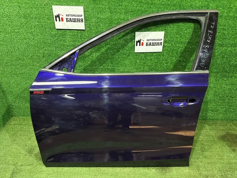 Дверь Skoda Octavia 5ER831051 A8, передняя левая