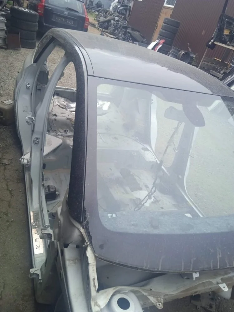 Крыша Renault Kaptur 2017 731129037R HHA F4R410