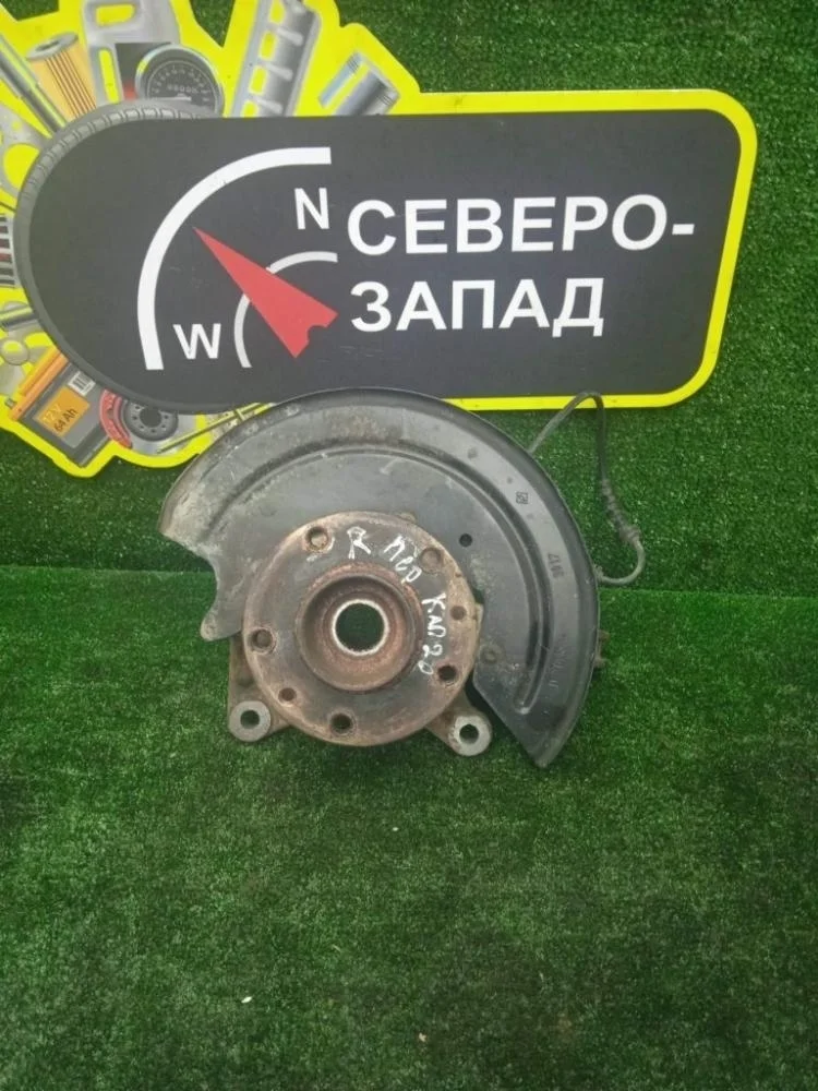 Кулак поворотный Renault Kaptur 2017 8200881916 HHA F4R410, передний правый