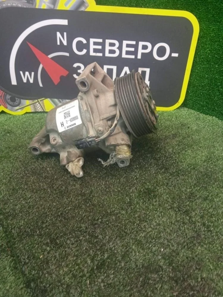 Компрессор кондиционера Renault Duster 2021 926006053R XJD H5H460