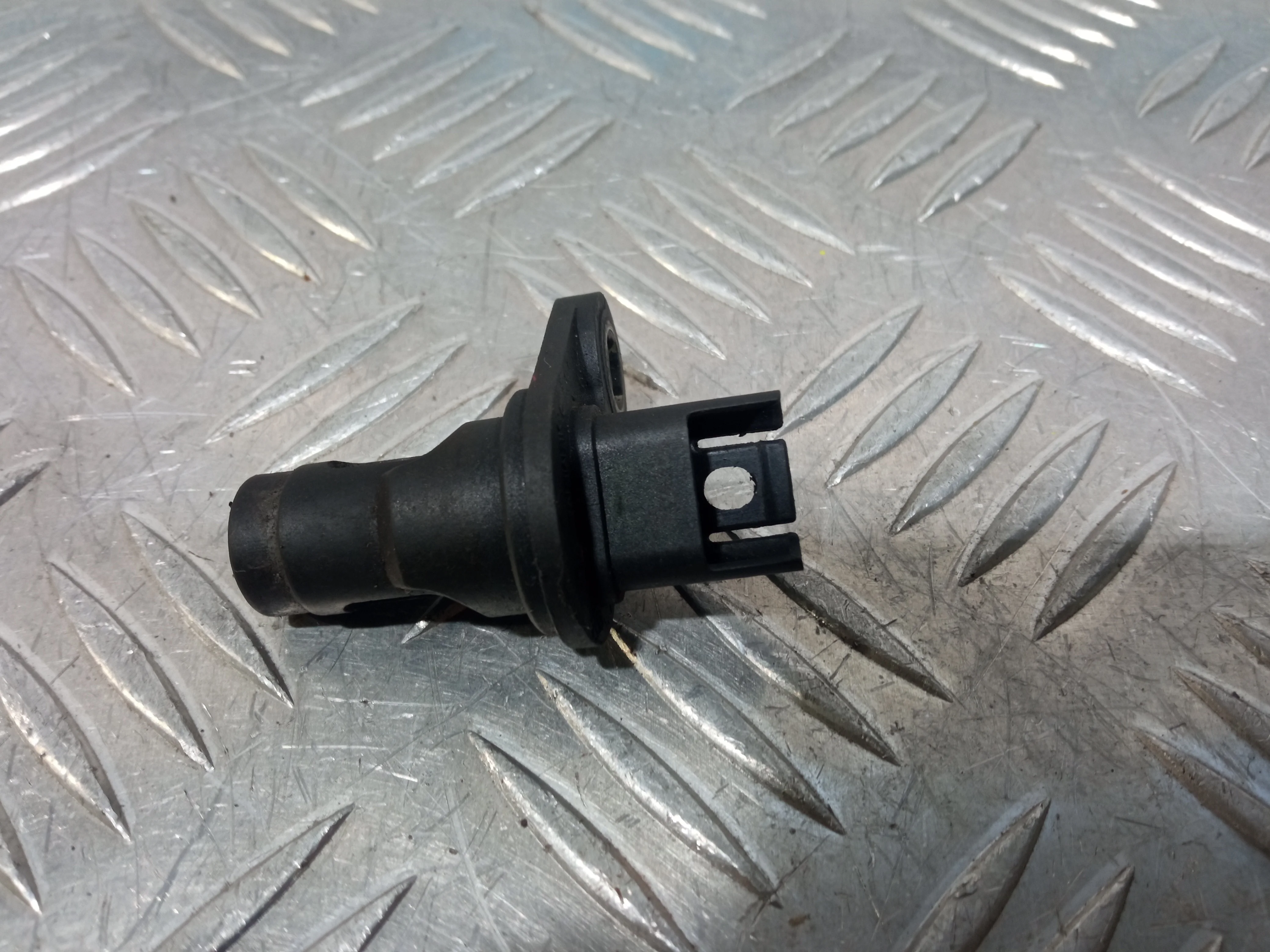 [Б/У] Датчик положения распредвала [Код: 00372311 ]