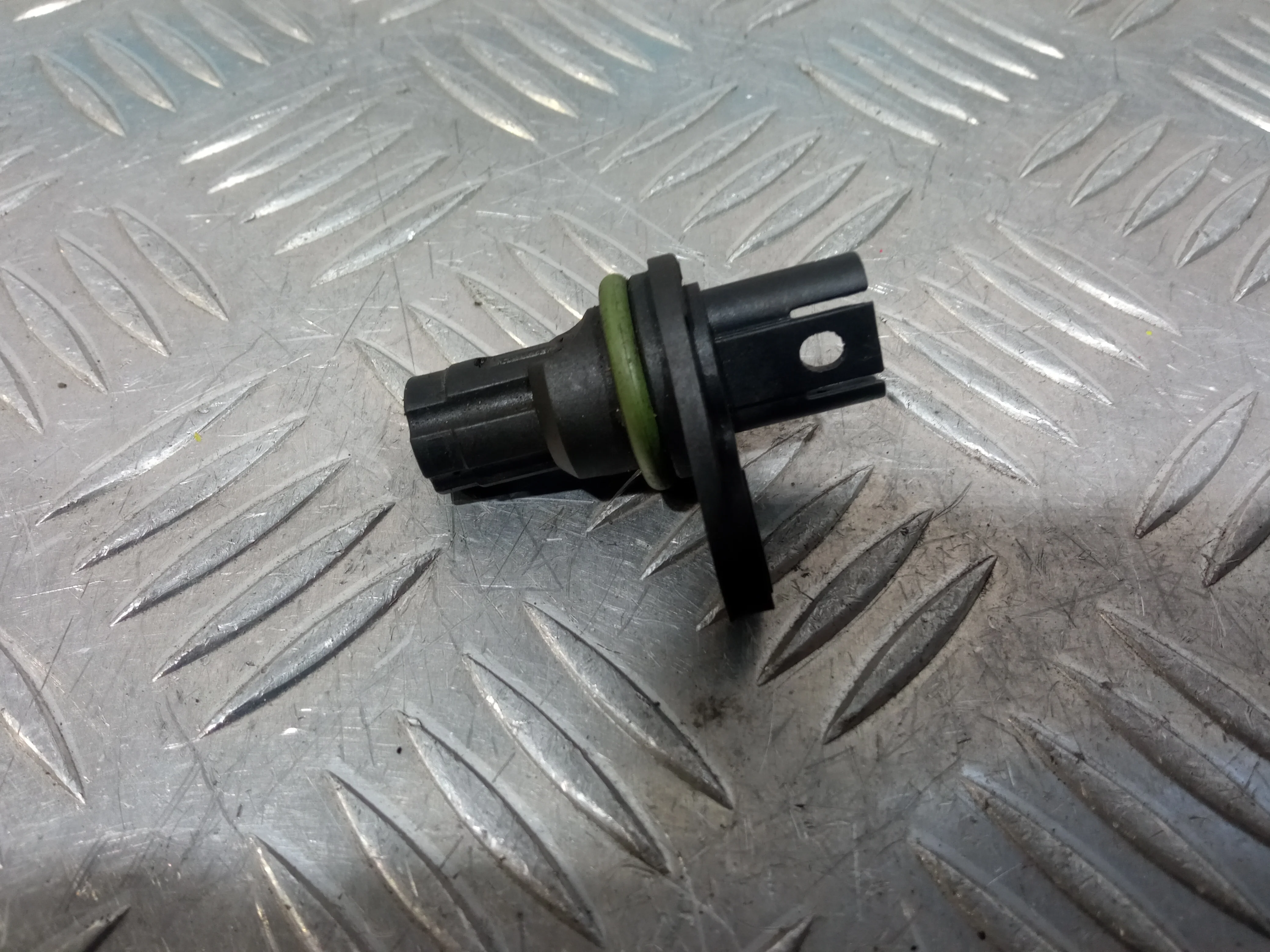 [Б/У] Датчик положения распредвала [Код: 00372315 ]