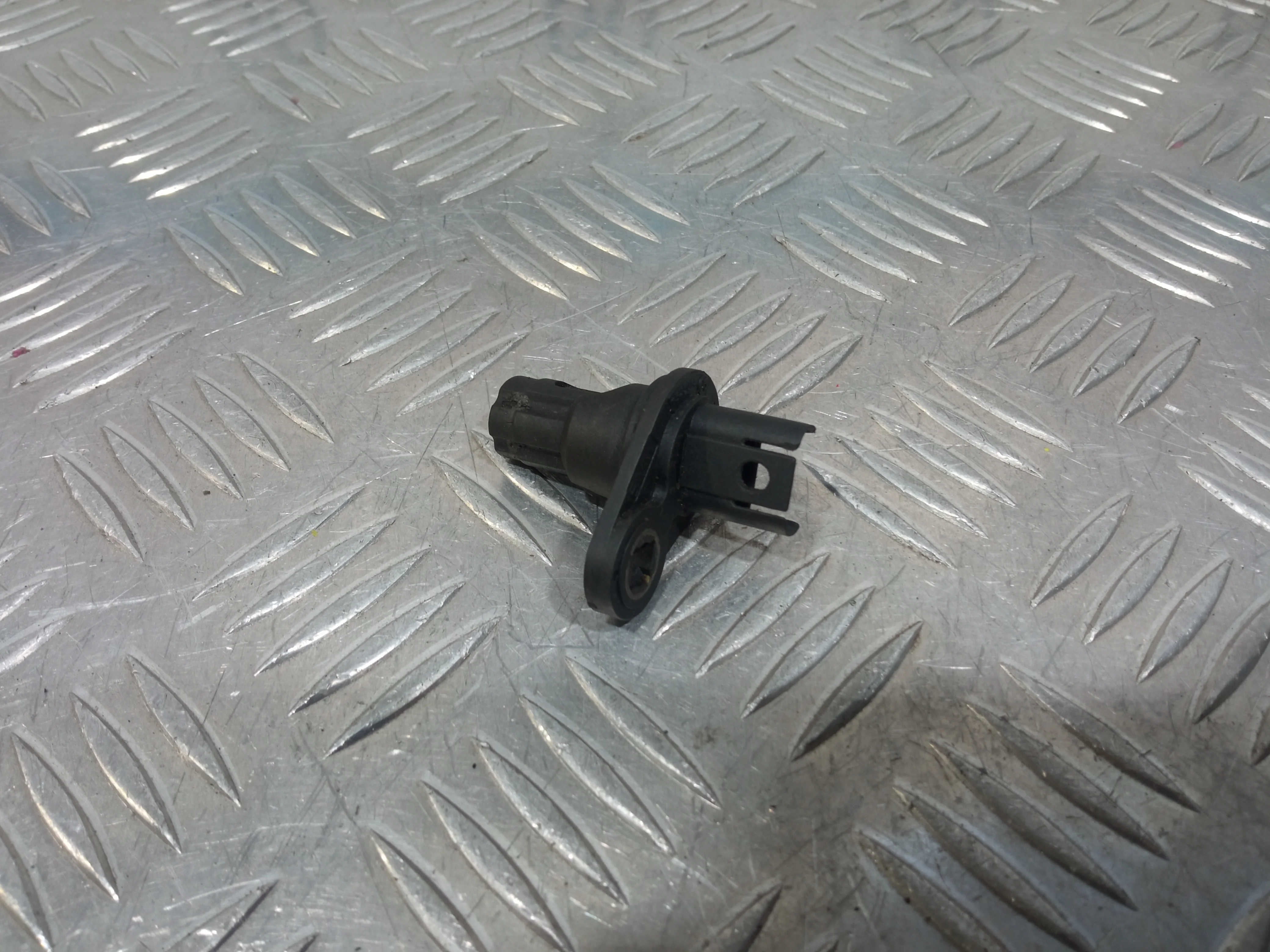 [Б/У] Датчик положения распредвала [Код: 00372318 ]