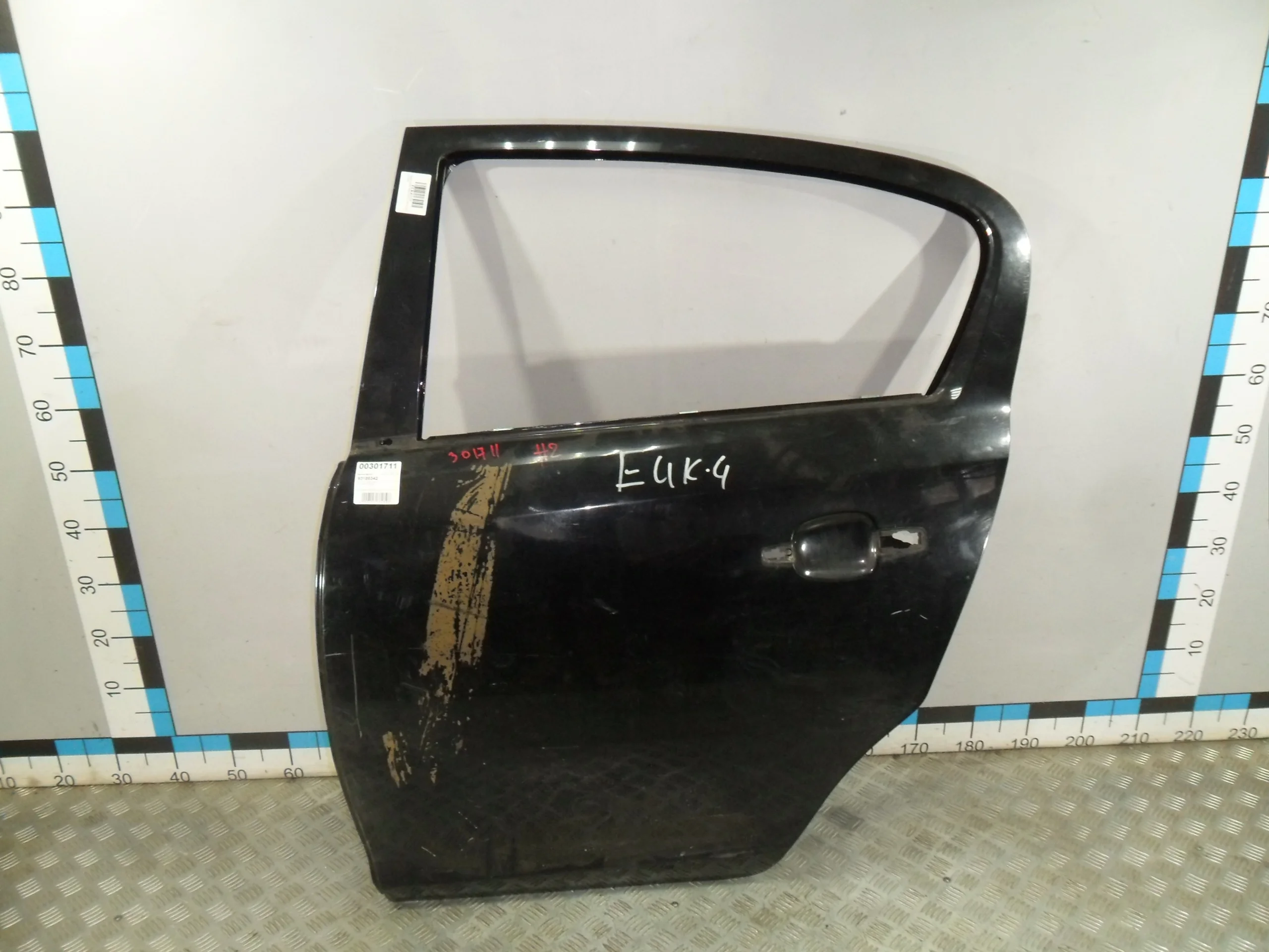 [Б/У] Дверь задняя левая Opel Corsa D [Код: 00355356 ]