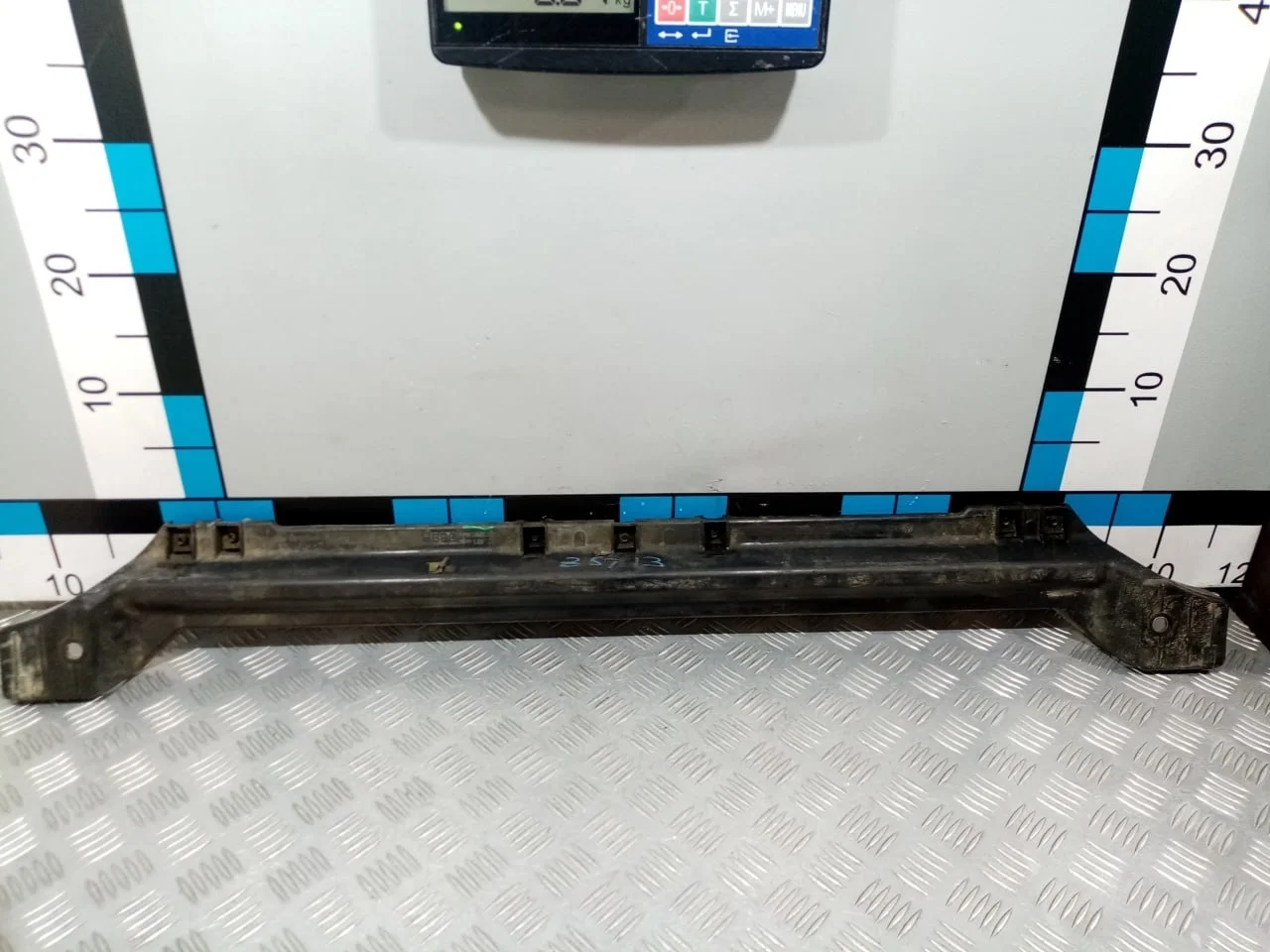 [Б/У] Балка подрадиаторная Touareg 7P [Код: 00649167 ]