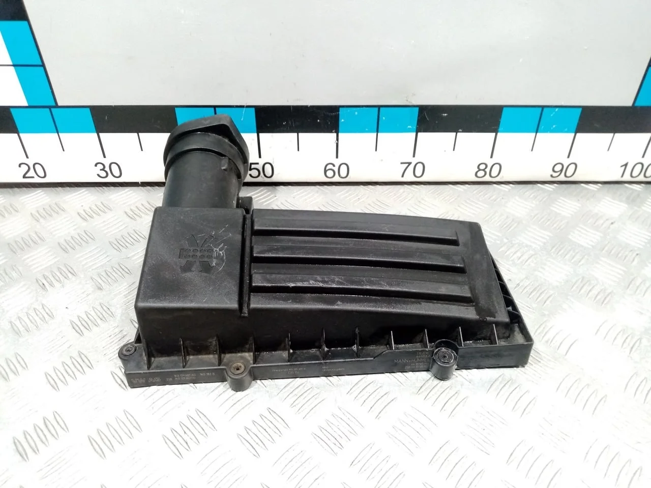 [ЧАСТЬ Б/У] Корпус воздушного фильтра - Верхняя часть корпуса [Код: 00652508 ]