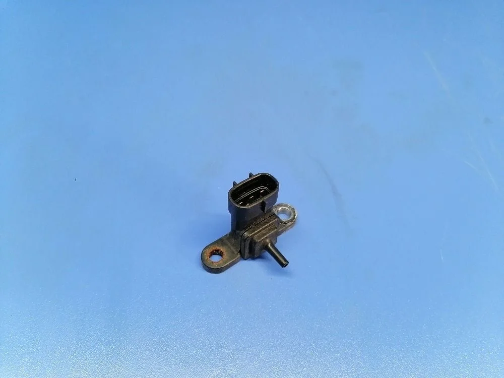 Датчик абсолютного давления Toyota Ractis II (2010—2016) 8942126030