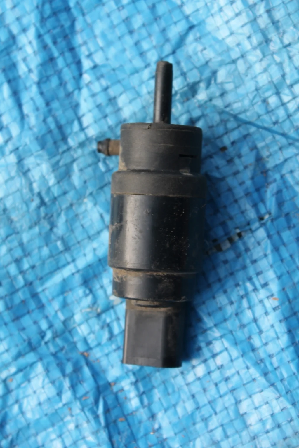 Б.у. насос омывателя SKODA RAPID SKODA RAPID