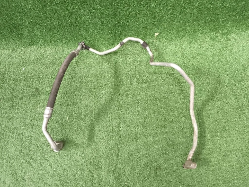 Б.у. трубка кондиционера толстая SKODA RAPID SKODA RAPID