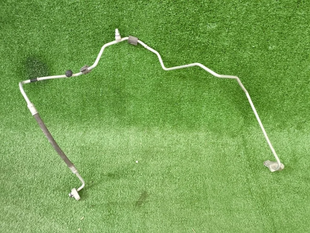 Б.у. трубка кондиционера тонкая SKODA RAPID SKODA RAPID