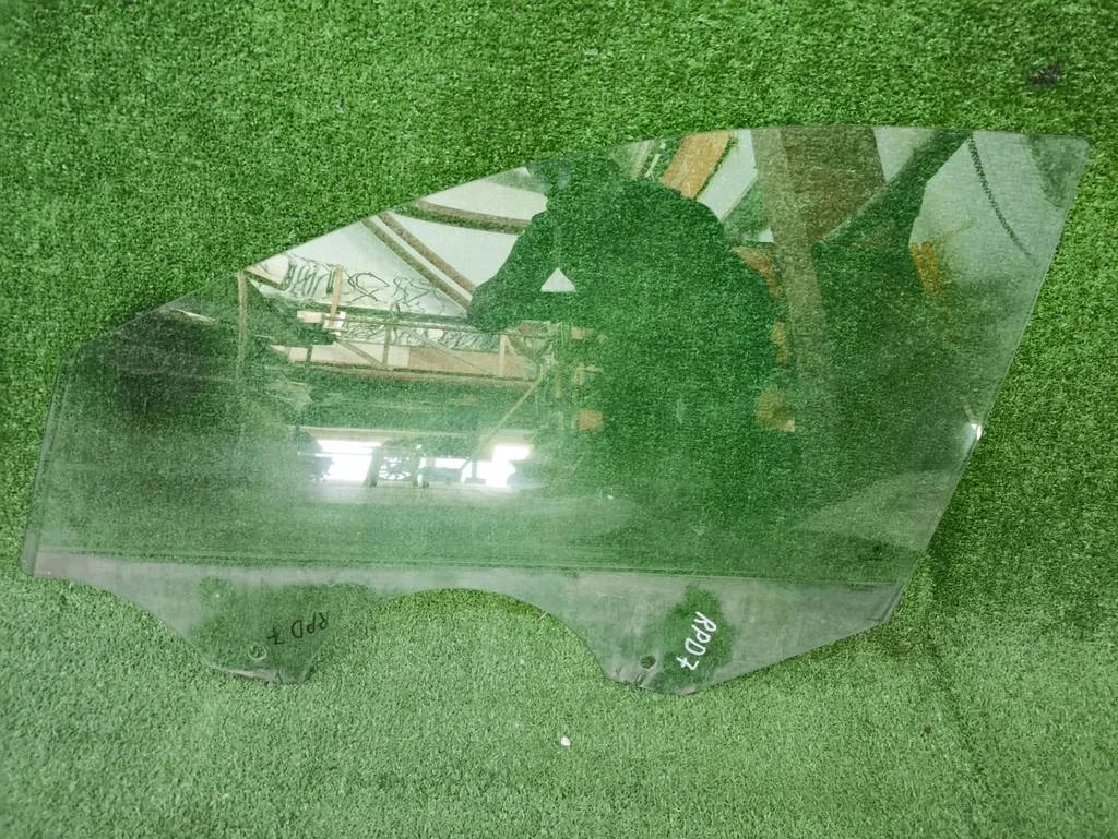 Б.у. стекло двери SKODA RAPID SKODA RAPID