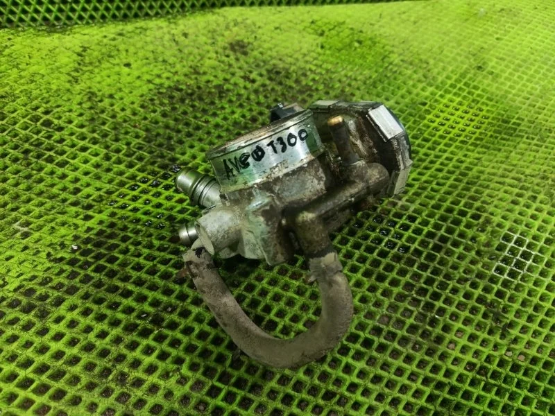 Дроссельная заслонка Chevrolet Aveo T300 2013 55577375 СЕДАН F16D4