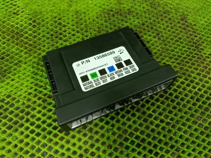 Блок комфорта Chevrolet Aveo T300 2013 13586589 СЕДАН F16D4