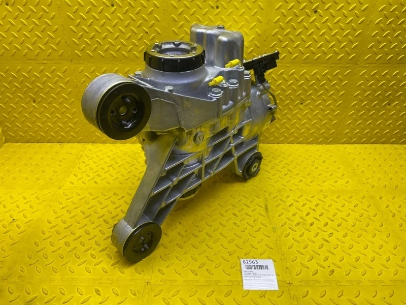 Редуктор Volkswagen Tiguan 0BR525010Q, задний
