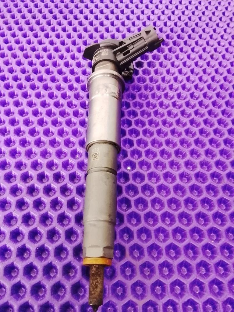 Форсунка дизельная электрическая Nissan Qashqai 0445115022 J10 2.0 DCI M9R