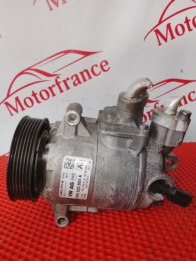 Компрессор кондиционера Volkswagen Golf 2011 5N0820803A 6 1.6 BSE