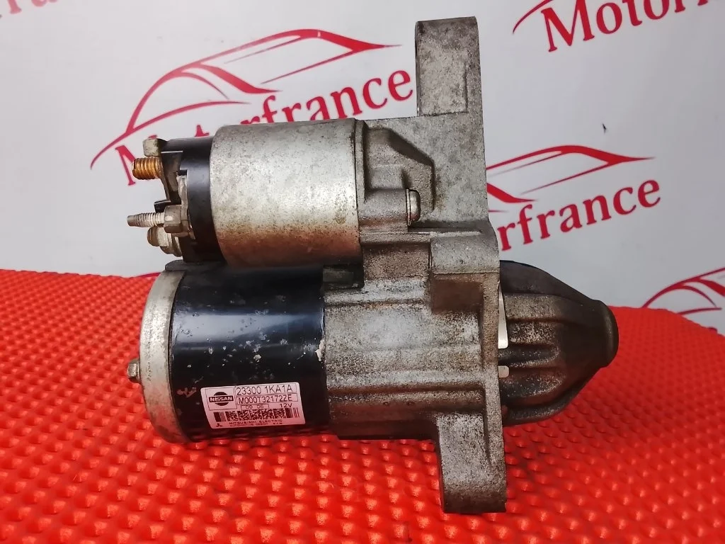 Стартер Nissan Juke 233001KA1A F15 1.6 HR16DE