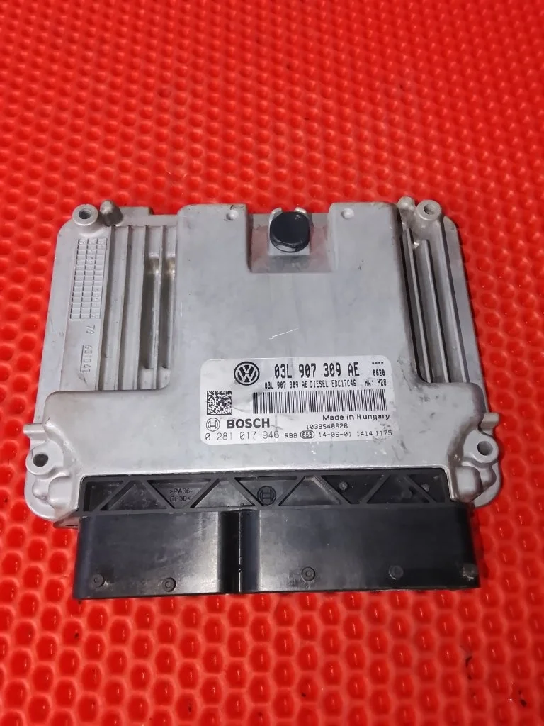 Блок управления двигателем Volkswagen Tiguan 2014 03L907309AE 1 CFG 2.0TDI