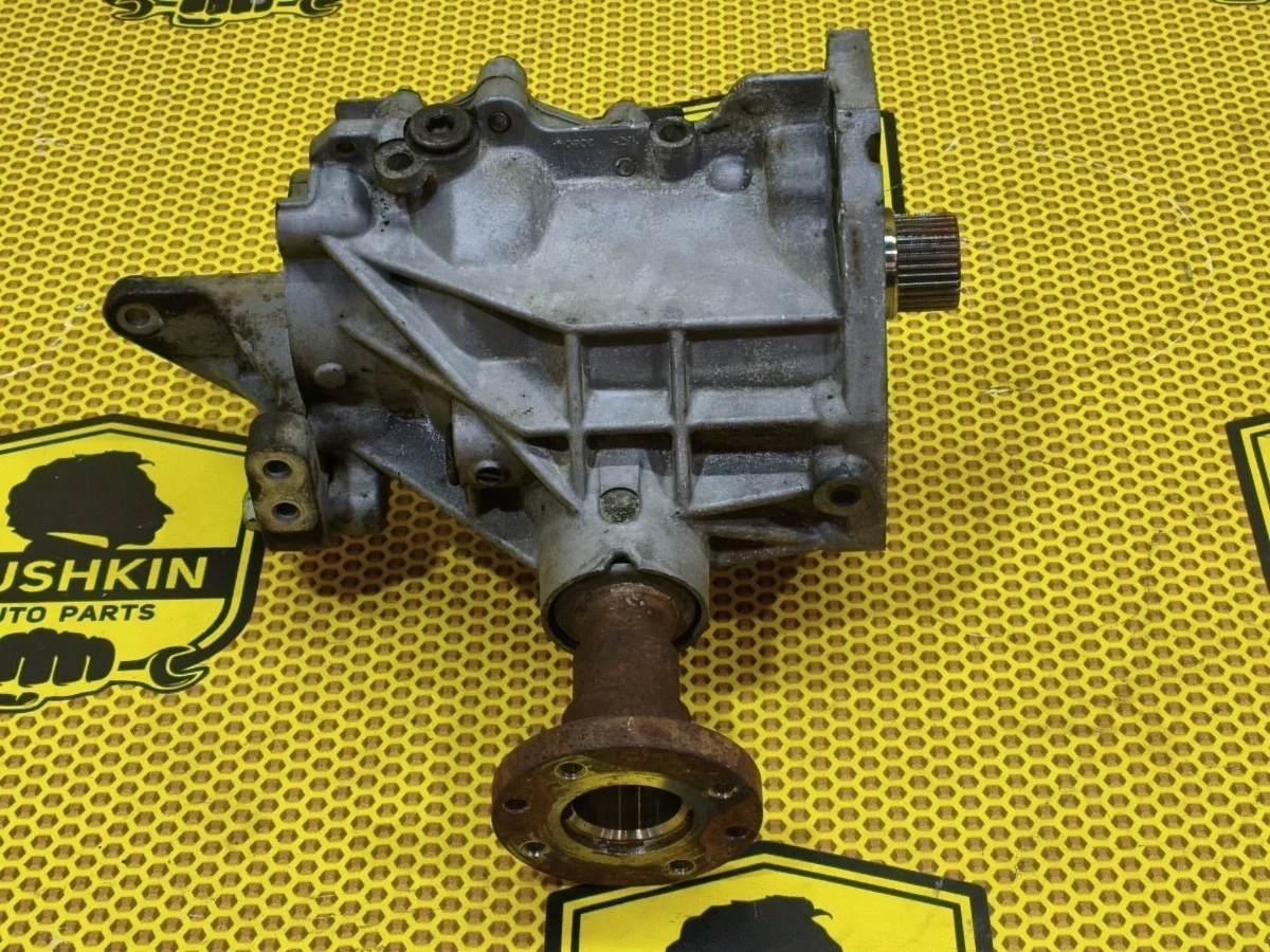 Раздаточная коробка Nissan Juke 2011 331001KD0A F15 MR16DDT