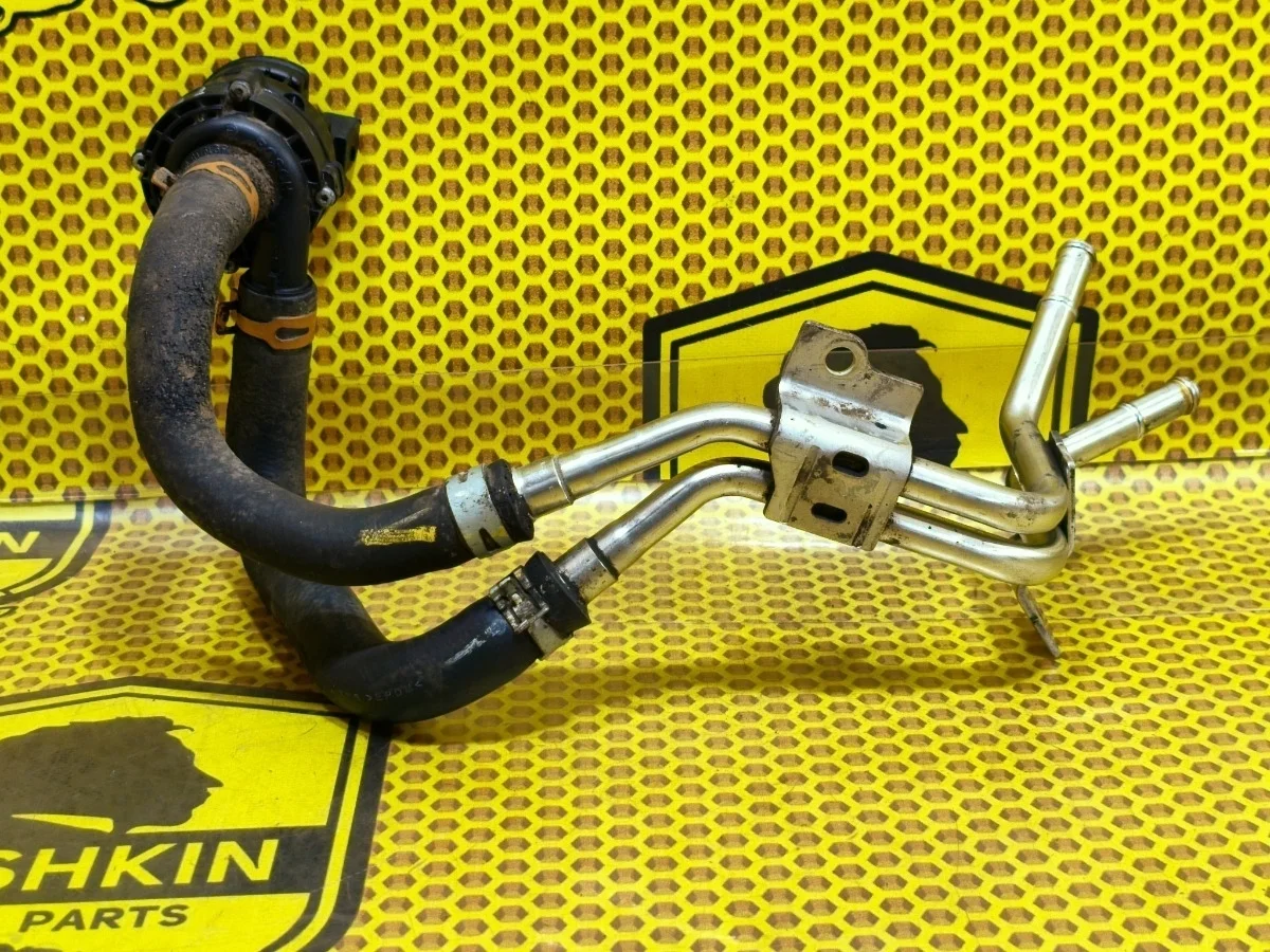 Трубка системы охлаждения Nissan X-Trail 2012 14498JG70A T31 M9R