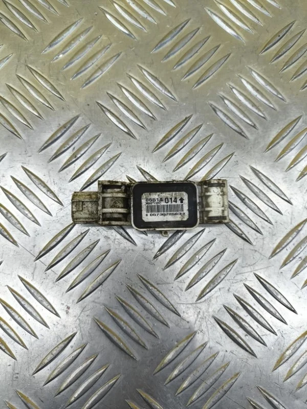 Датчик удара Mitsubishi Pajero Iv (2006-2019) 2007 8651A014 ВНЕДОРОЖНИК 3.8 I