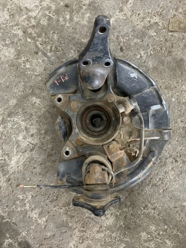 Кулак поворотный правый Mitsubishi Pajero Iv (2006-2019) 2007 3870A022 ВНЕДОРОЖНИК 3.8 I