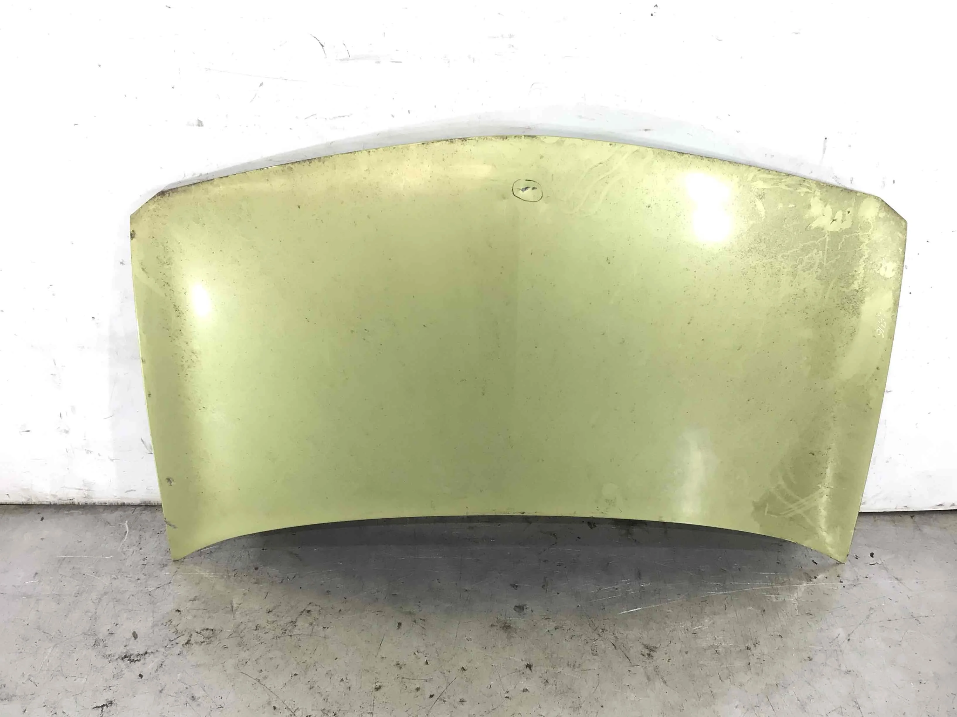 Капот Renault Megane 2 поколение (2002-2006) бензин 2.0 i Механика Х/б