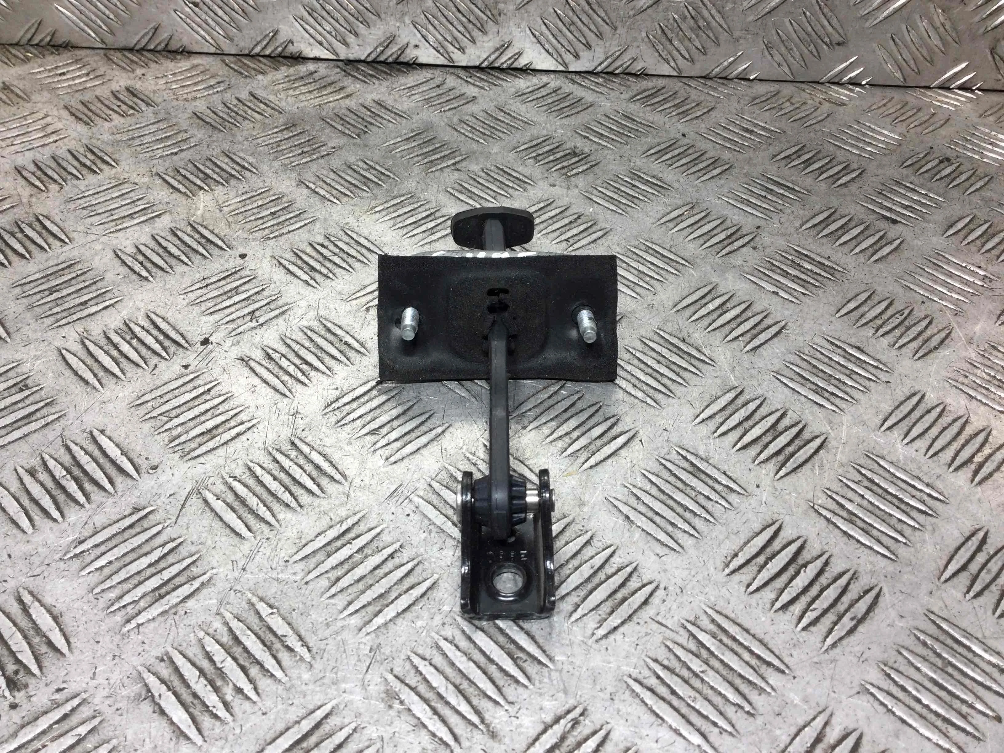 Ограничитель открывания двери задней Ford Focus 2 поколение (2005-2008) бензин 1.6 i Механика Универсал