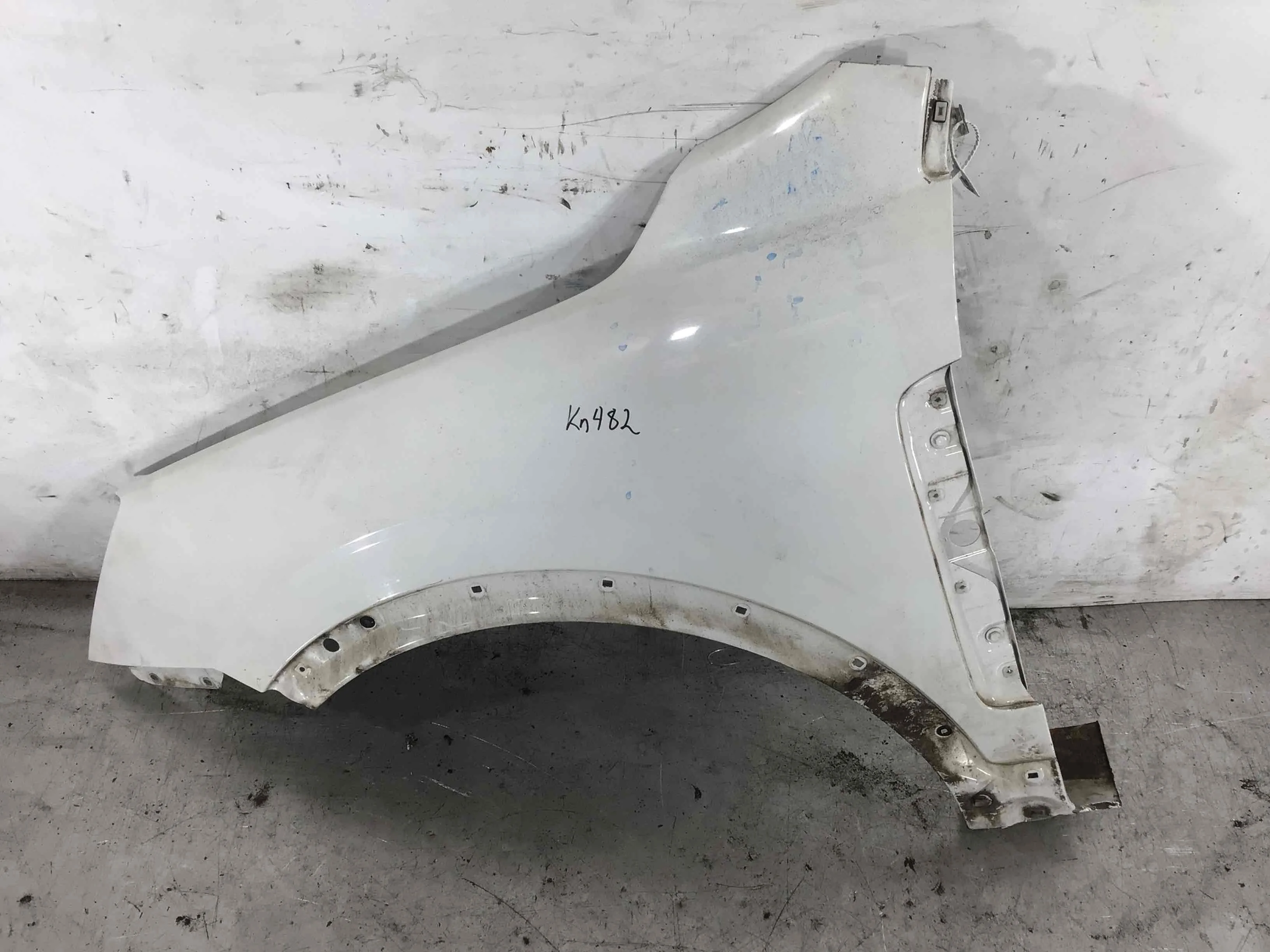 Крыло переднее левое Renault Master 3 поколение (2010-2014) дизель 2.3 CDTI Механика Микроавтобус