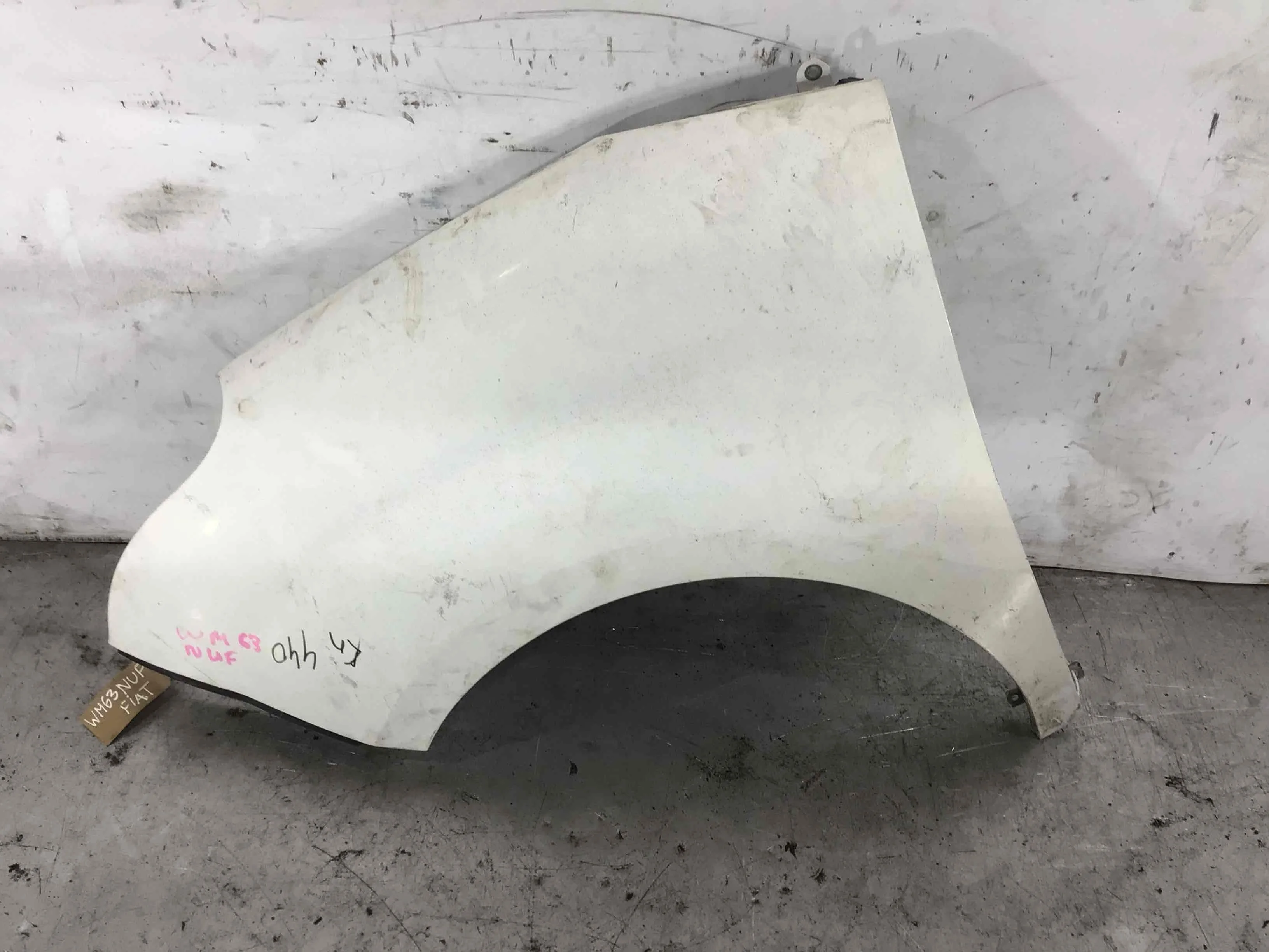 Крыло переднее левое Fiat Doblo 2 поколение (2010-2015) дизель 1.3 JTD Механика Фургон